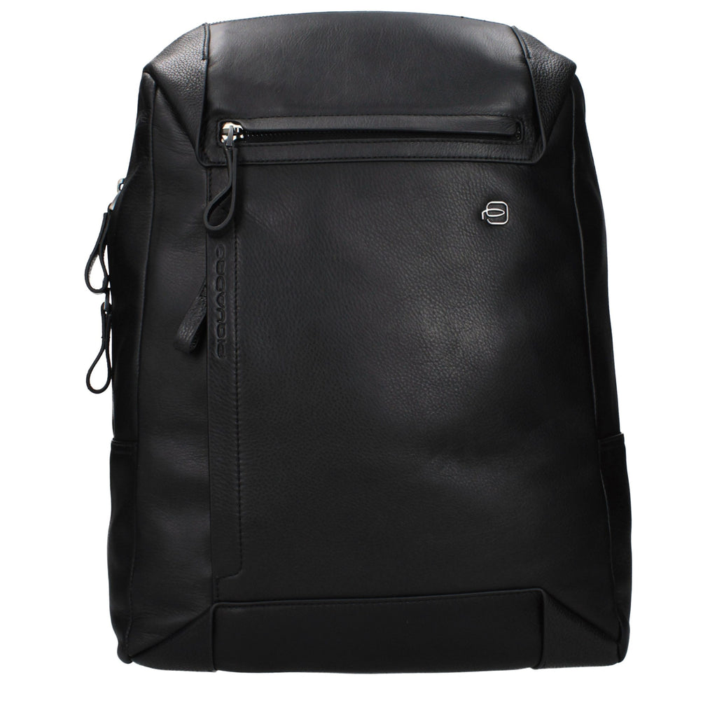 Piquadro Sac à dos cuir noir, logo frontal, compartiment PC/iPad