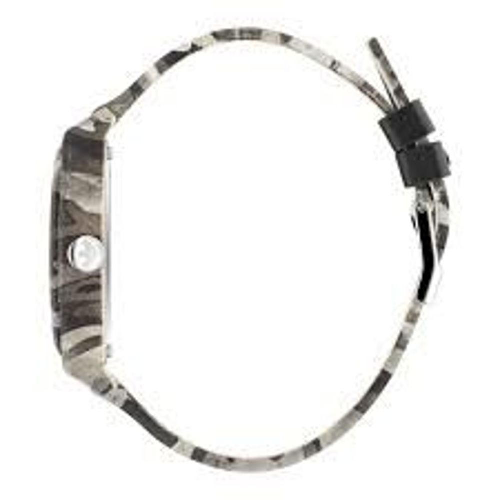 Adidas Montre Habillé Project Two, Boîtier Multicolore, Cadran Noir