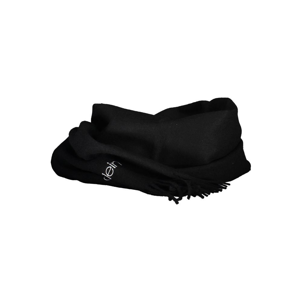 Écharpe Calvin Klein noire en polyester 35x180 cm avec logo et détails contrastants.