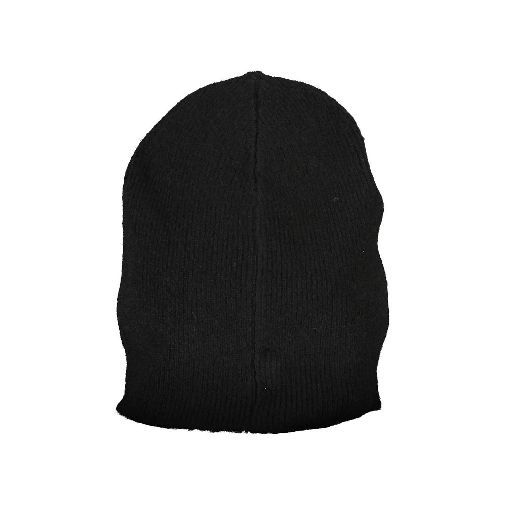 Bonnet noir en maille, inclus dans l’ensemble écharpe et cap 35x180 cm.