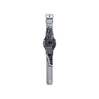Montre Casio en résine grise, affichage numérique, boîtier et bracelet gris, verre minéral, boucle, 10 ATM