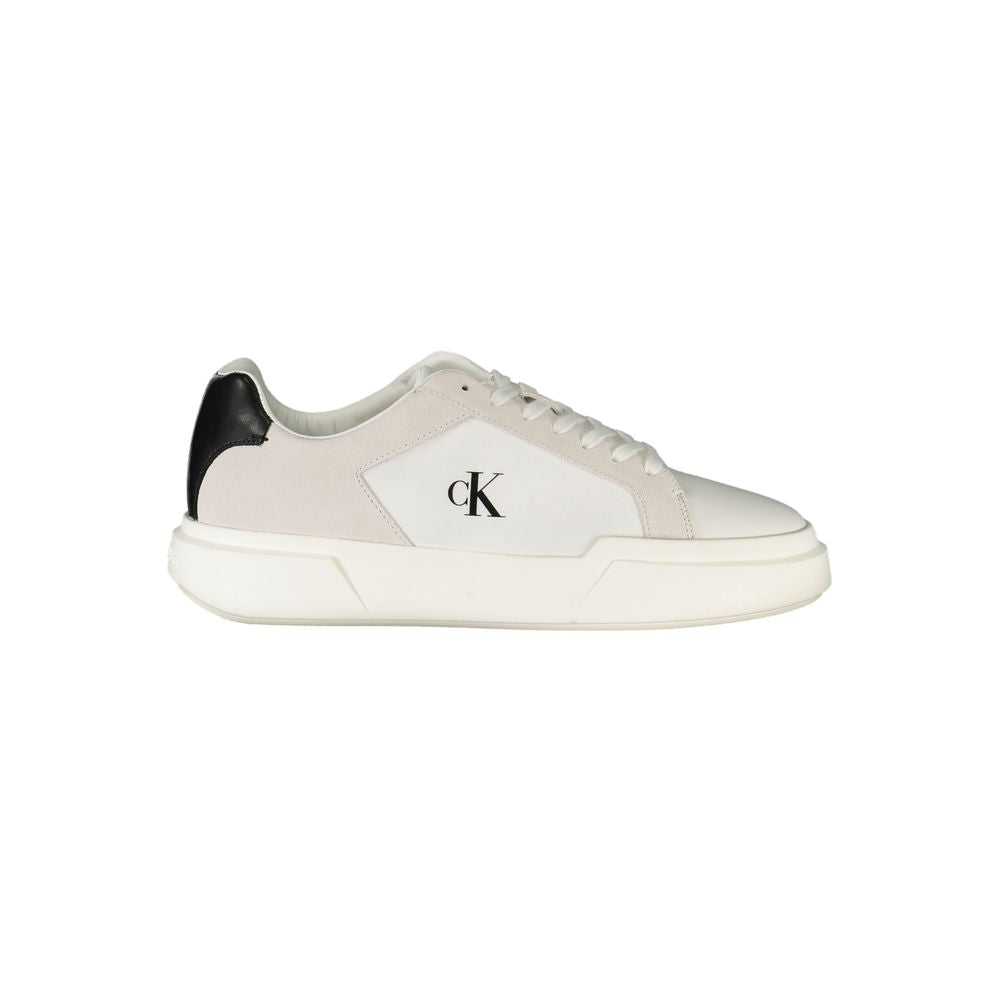 Calvin Klein Baskets cuir blanc, détails noirs, semelle amovible